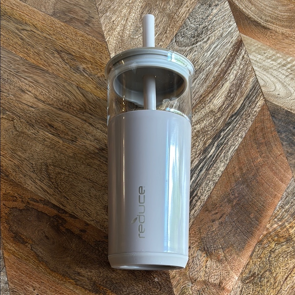 Gray Reduce Glass Tumbler with Straw